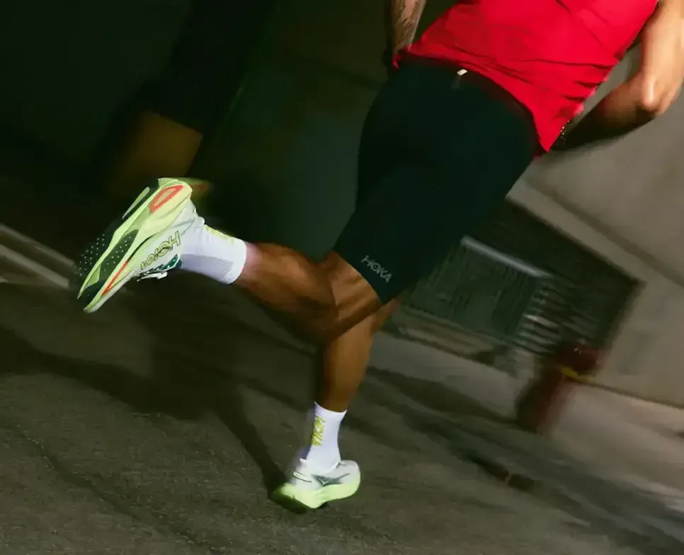 HOKA Mach 7 Black