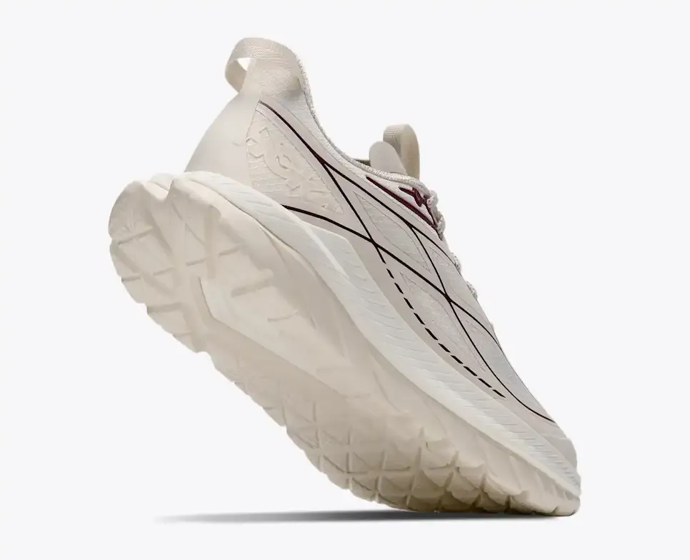 HOKA Mach Alabaster Cherry Syrup (Women's)